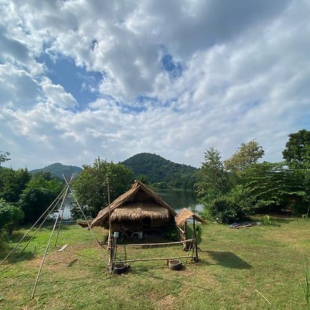 Hotel Royal Mountain Hut Ratchaburi Exterior foto